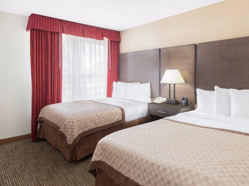 Affordable Suites Of America Detroit-Warren Bagian luar foto