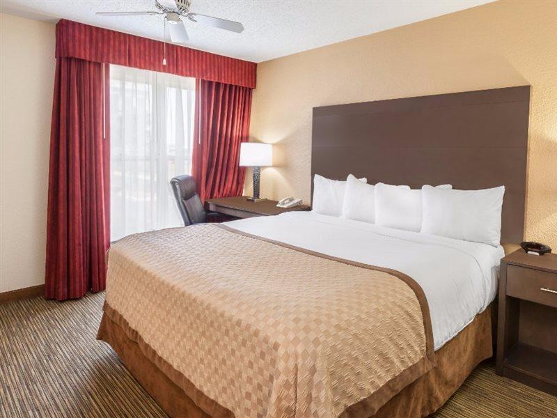 Affordable Suites Of America Detroit-Warren Bagian luar foto