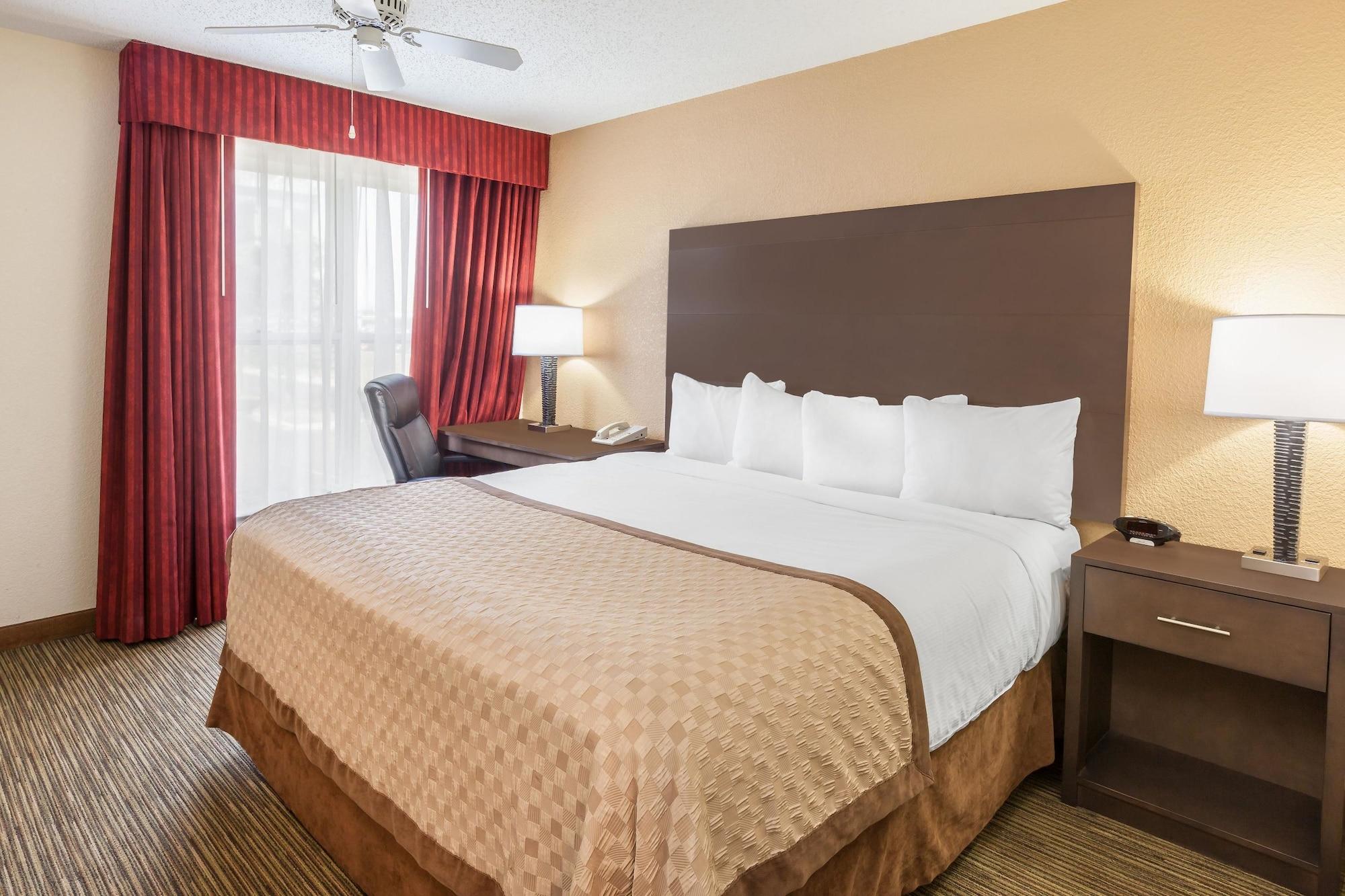 Affordable Suites Of America Detroit-Warren Bagian luar foto